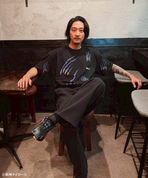 タイガーススクラッチ Tシャツ ブラック スタイリング11 阪神タイガース プレセント ギフト 野球 クリスマス 贈り物