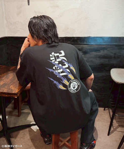 タイガーススクラッチ Tシャツ ブラック スタイリング12 阪神タイガース プレセント ギフト 野球 クリスマス 贈り物