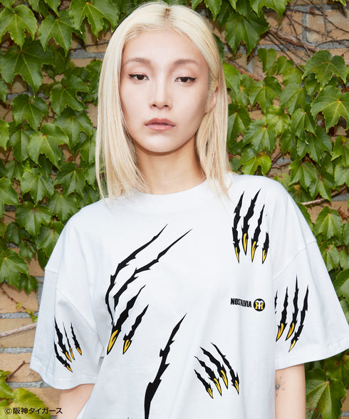 Tigers Scratch / タイガーススクラッチTシャツホワイトスタイリング7