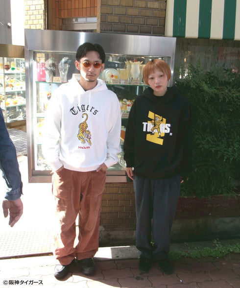 【一部予約】阪神タイガース ×NOSTALVIA(ノスタルヴィア) Raging Tigers / レイジングタイガース裏毛パーカー