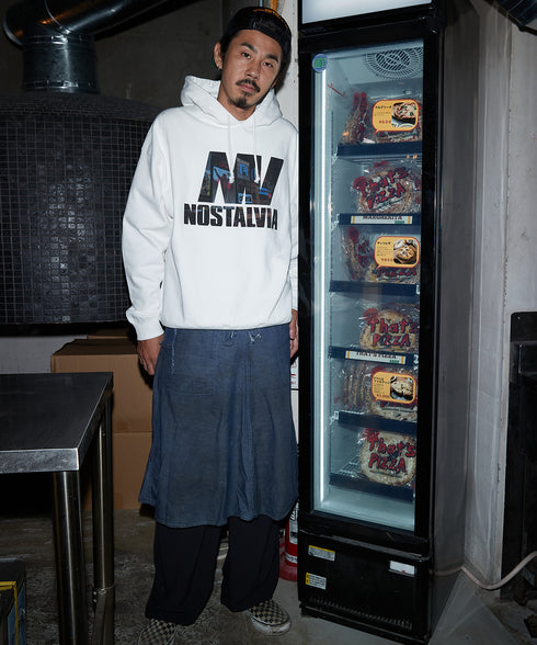 Dotonbori / ドウトンボリパーカーホワイトスタイリング2