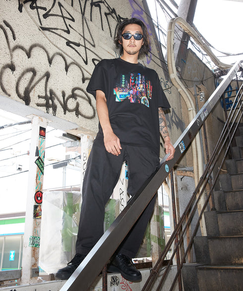 Ura Namba / ウラナンバTシャツブラックスタイリング2