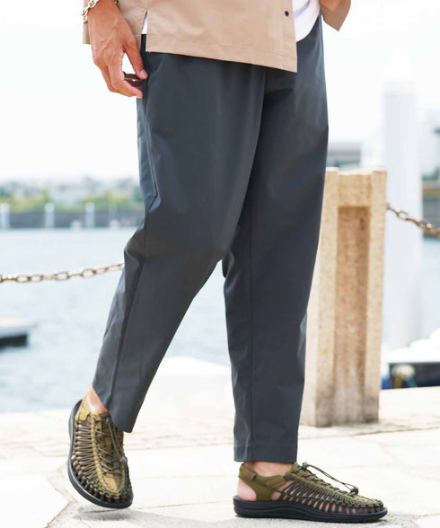 チャコールグレー MODEL : GO 180cm 66kg Lsize