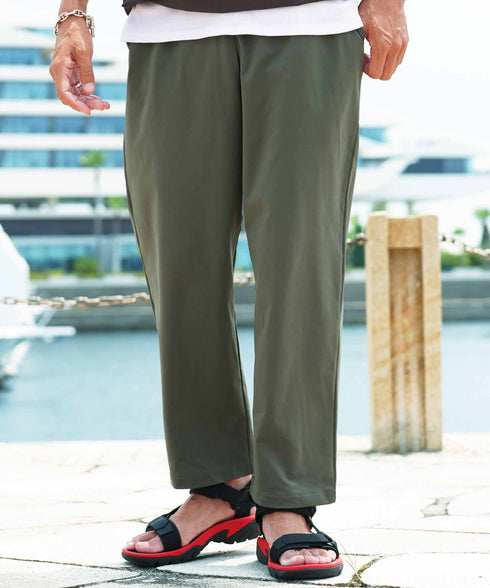 カーキ MODEL : GO 180cm 66kg Lsize