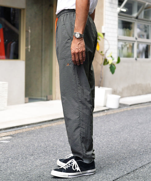 チャコール MODEL : GO 180cm 66kg Lsize