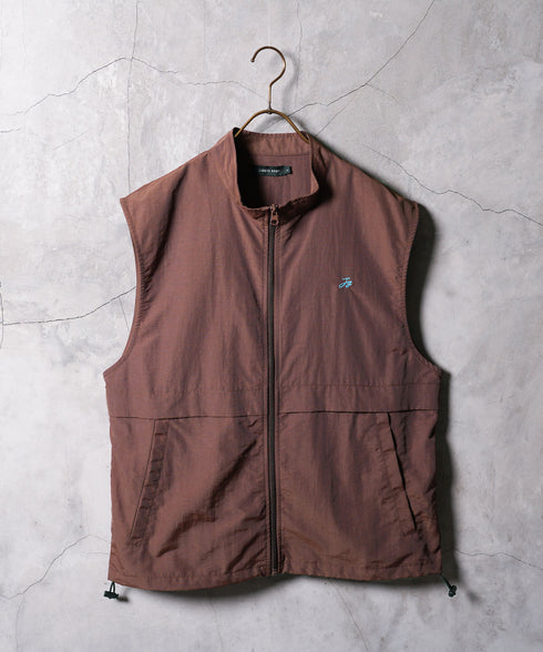 ブラウン/アクア