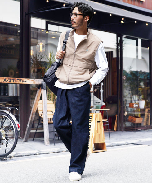 ベージュ/ターコイズ MODEL : GO 180cm 66kg Lsize