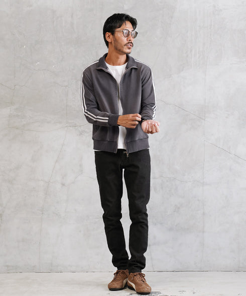 グレー2ライン MODEL : GO 180cm 66kg Lsize