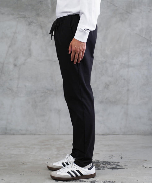 ブラック MODEL : GO 180cm 66kg Lsize