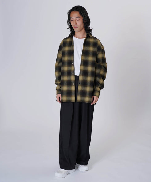 オーバーサイズオンブレチェックシャツ