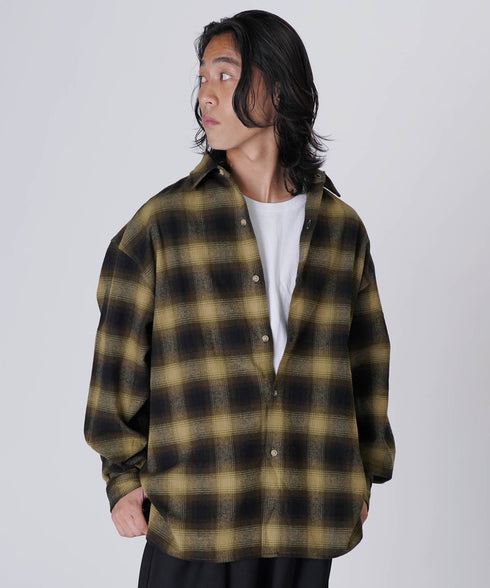 オーバーサイズオンブレチェックシャツ