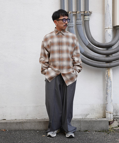 H163 / 着用サイズ:M ベージュ 着用ボトムス:218718