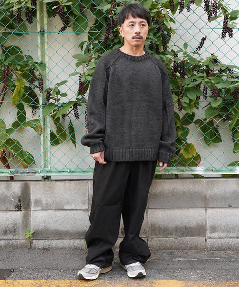 H163 / 着用サイズ: L ブラック トップス:217161