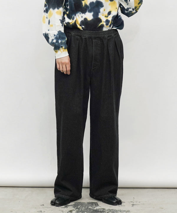 H177 / 着用サイズ:L ブラック 着用アウター:218710 着用トップス:217619