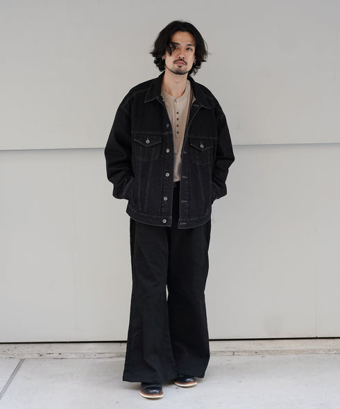 H175 / 着用サイズ:M ブラック 着用ボトムス:217177