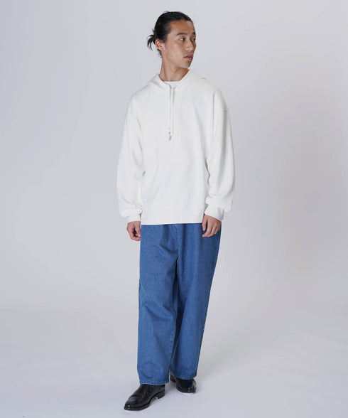 H174 / 着用サイズ: L ホワイト 着用ボトムス:218708