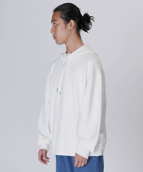 H174 / 着用サイズ: L ホワイト 着用ボトムス:218711