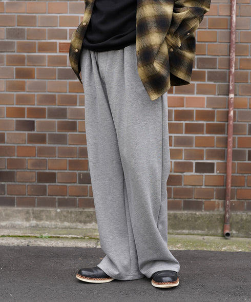 H175 / 着用サイズ:L グレー 着用トップス:218706