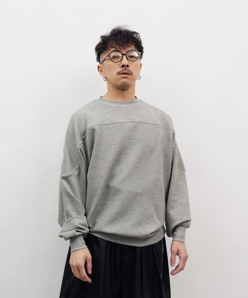 H163 / 着用サイズ:S グレー 着用ボトムス:217612