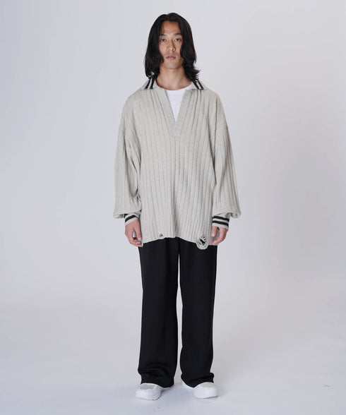 オーバーサイズポロニットグレー詳細全身前