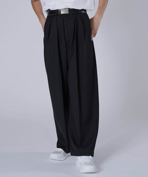 H174 / 着用サイズ: L ブラック