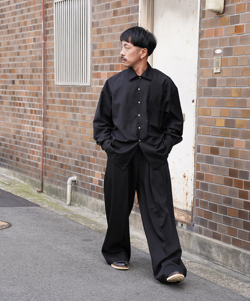 H163 / 着用サイズ: L ブラック トップス:218707