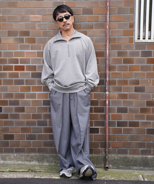 H163 / 着用サイズ: L グレー トップス:218715