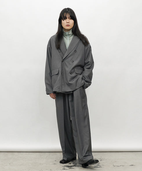 H177 / 着用サイズ:L グレー 着用アウター:218718 着用トップス:218715