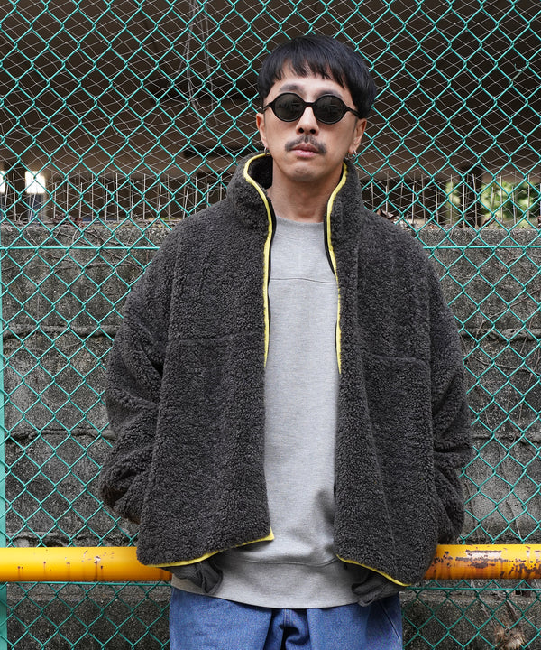 H163 / 着用サイズ:M チャコールグレー 着用トップス:218714 着用ボトムス:218711