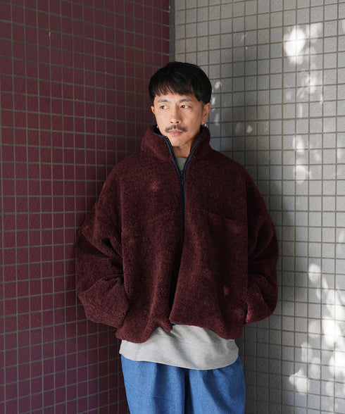 H163 / 着用サイズ:M マルーン 着用ボトムス:218708