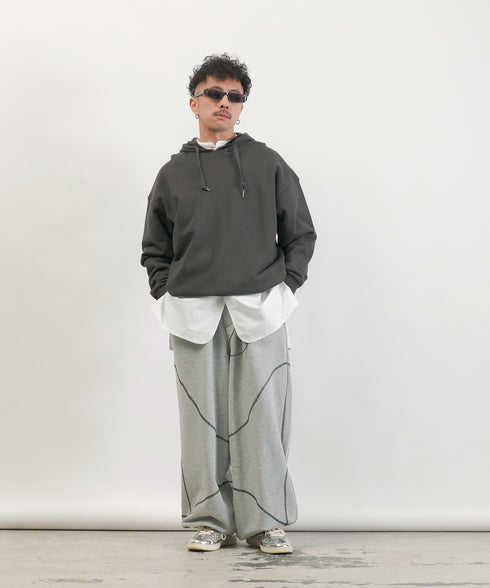 H163 / 着用サイズ:S スミクロ 着用トップス:218518 着用ボトムス:217618