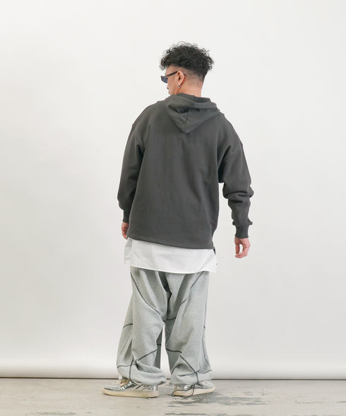 H163 / 着用サイズ:S スミクロ 着用トップス:218518 着用ボトムス:217618