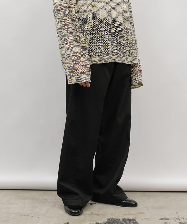 H163 / 着用サイズ:S ブラック 着用トップス:217628