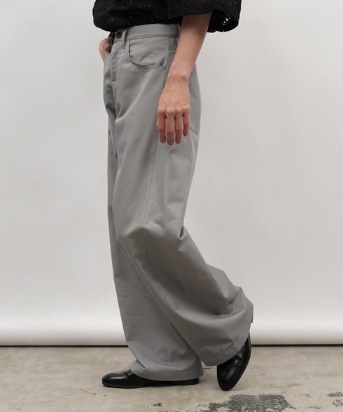 H163 / 着用サイズ:S グレー 着用トップス:218014