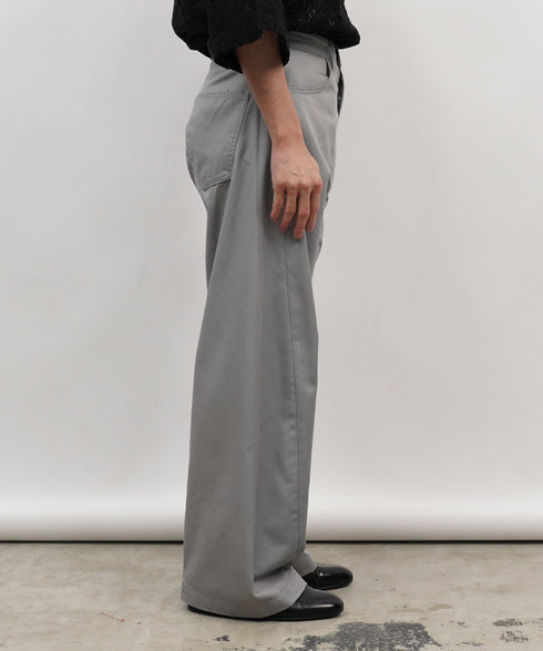 H163 / 着用サイズ:S グレー 着用トップス:218014