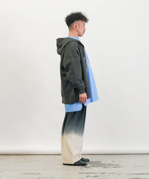 H163 / 着用サイズ:S スミクロ 着用トップス:218518 着用ボトムス:217640