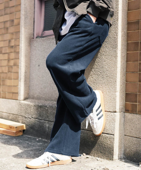 コーデュロイワイドパンツ