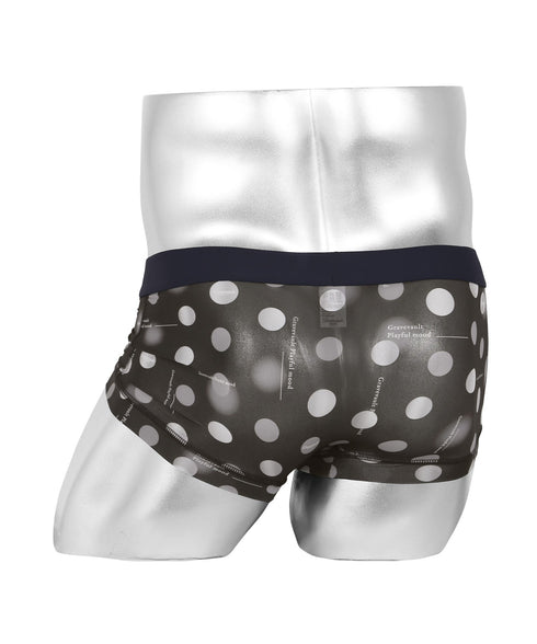 1.カレッジブラック