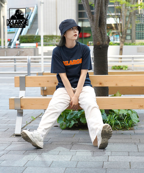 エクストララージ X-LARGE CHENILLE STANDARD LOGO ユニセックス半袖Tシャツ