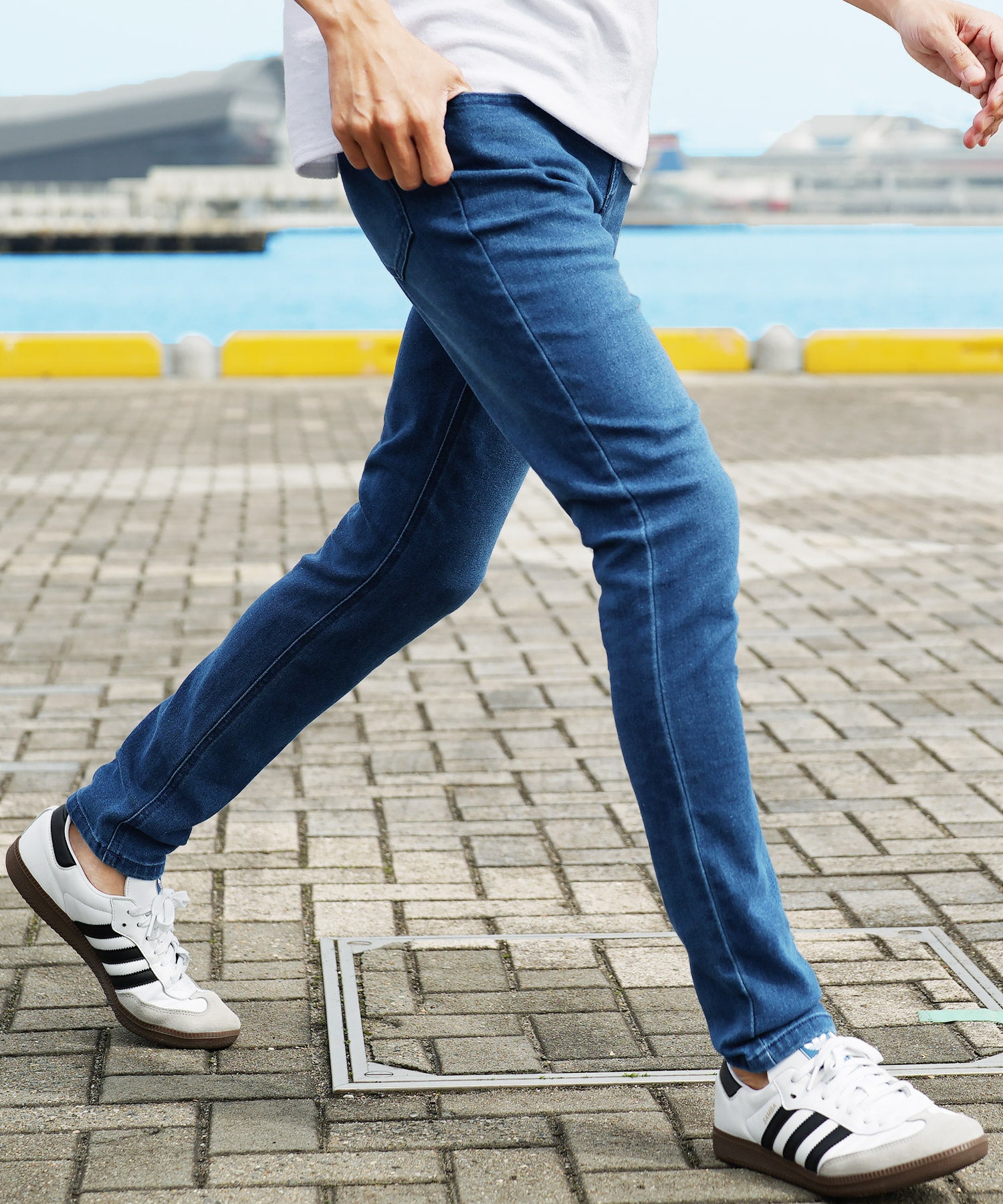 スーパーストレッチテーパードスキニーデニム ｜スキニー デニム