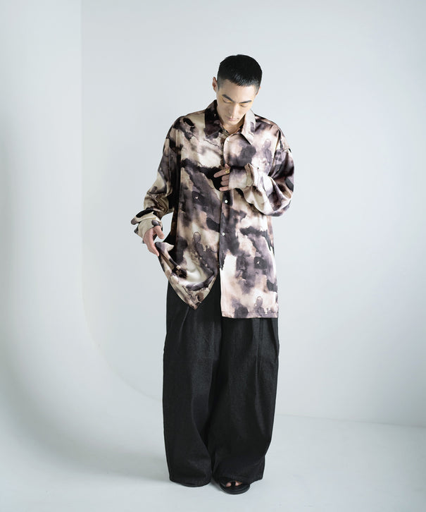 レギュラーカラー アブストラクト グラフィック LS シルクタッチ カバーシャツ