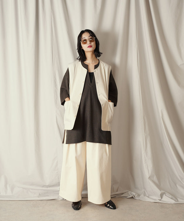 アウトポケット クルーネックベスト