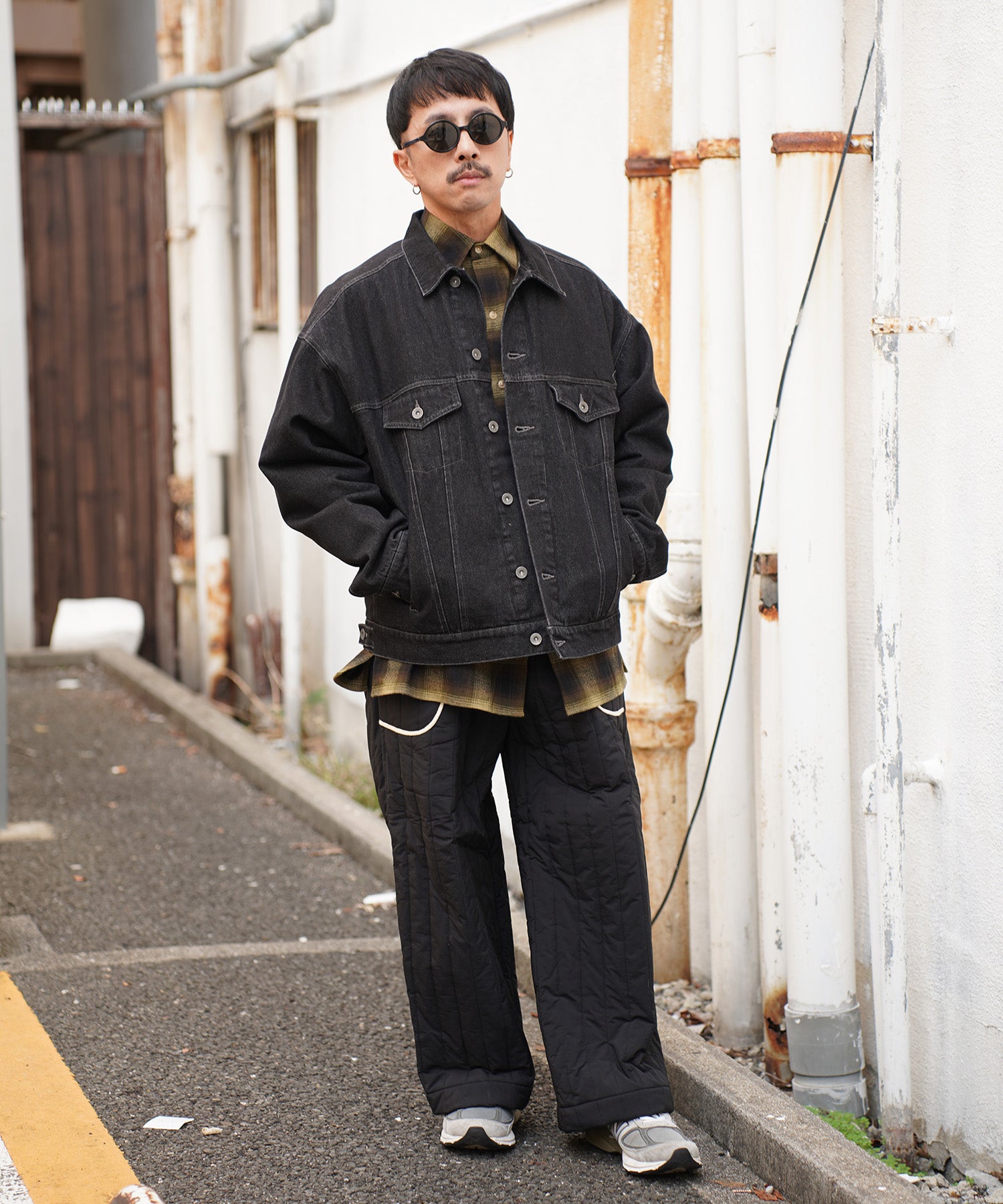 218710_ブラック_スタイリング1