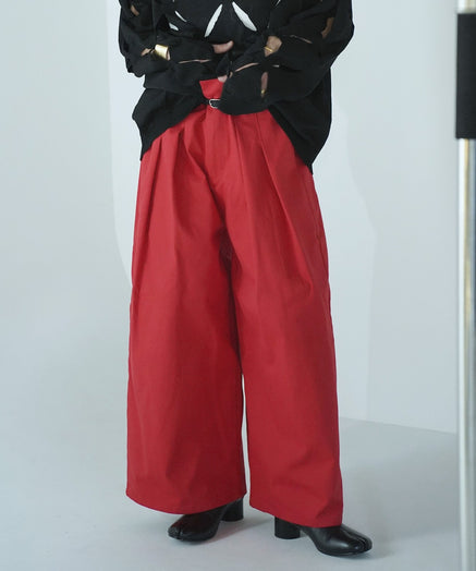 ワイド バギーパンツ